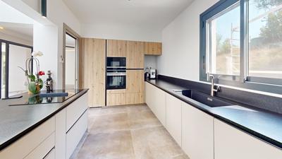 Villa - 180 m² - 5 pièces