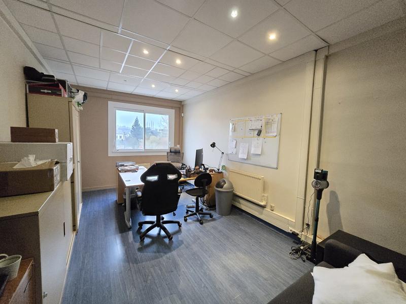 Bureau - 39 m² - 3 pièces