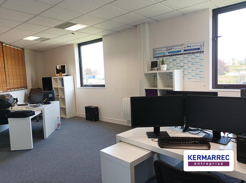 Bureau - 131 m²