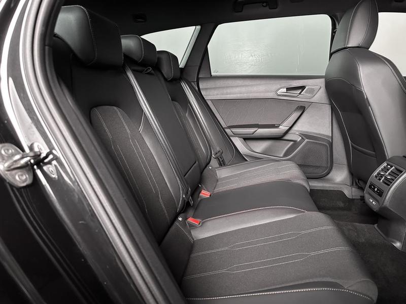 Cupra Leon Sportstourer 1.5 E-Tsi 150ch Dsg Ja18p Digital Cockpit Sieges Chauff Carplay Camera Gps