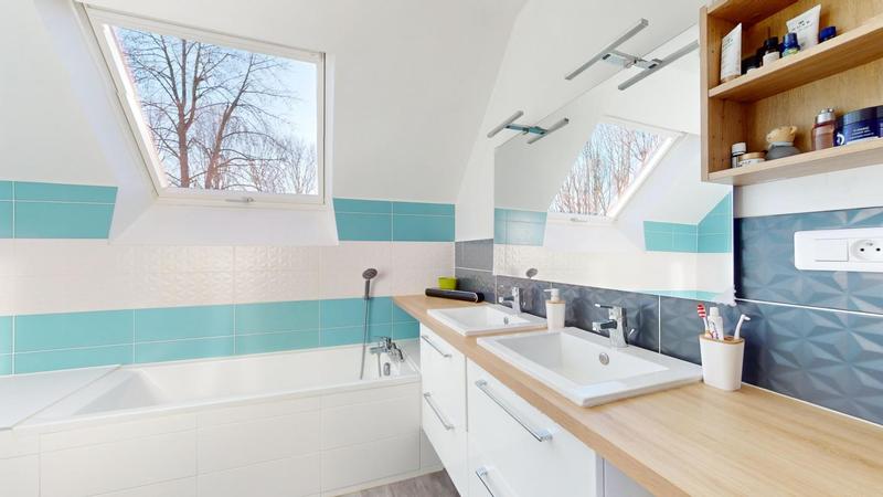 Maison - 130 m² - 6 pièces