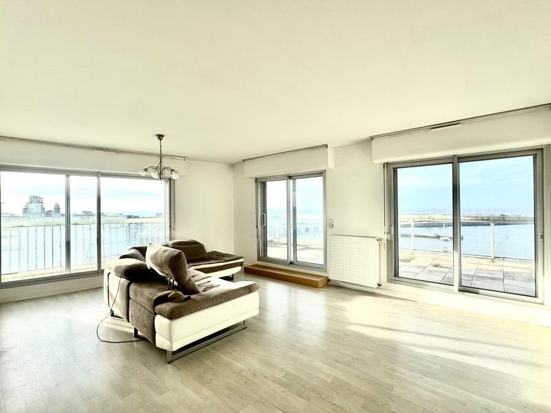 Appartement - 85 m² - 4 pièces