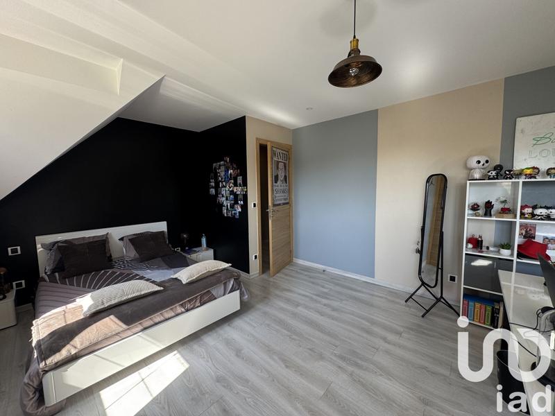 Maison - 162 m² - 7 pièces