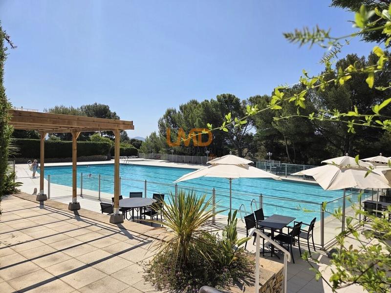 Appartement - 89 m² - 3 pièces