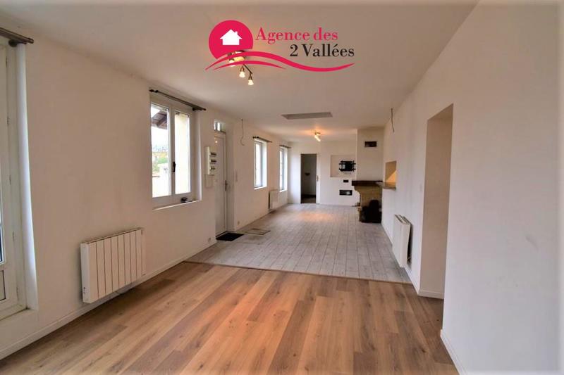 Maison - 93 m² - 4 pièces