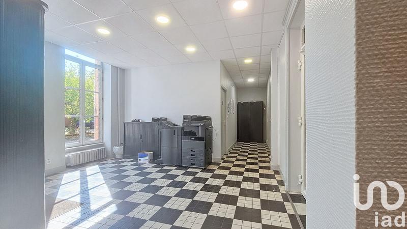 Château - 900 m² - 32 pièces