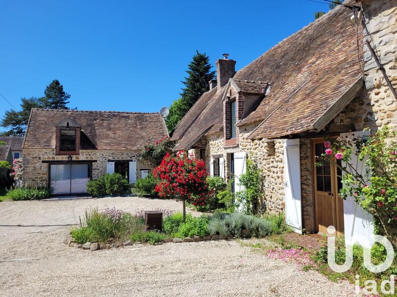 Maison - 280 m² - 10 pièces