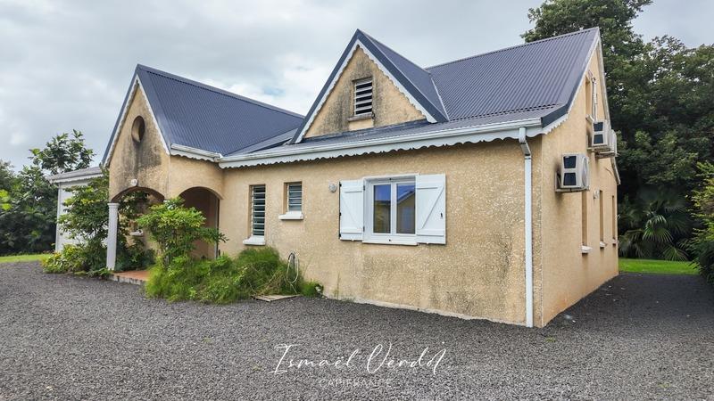 Maison - 188 m² - 6 pièces