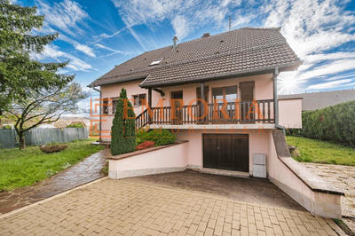 Maison - 115 m² - 6 pièces