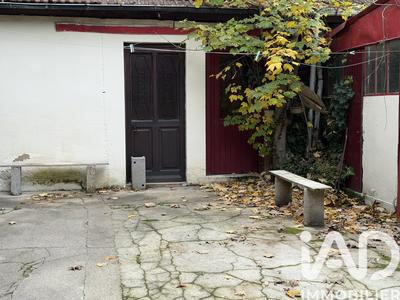 Maison - 197 m² - 8 pièces