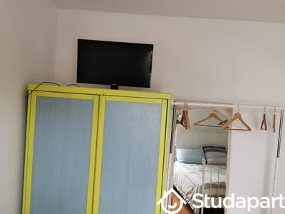 Chambre - 12 m² - 1 pièce