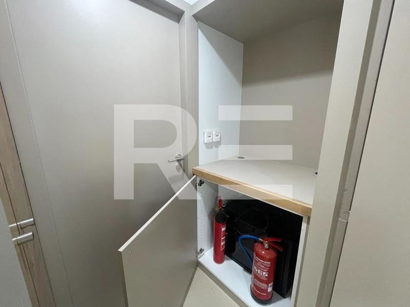 Bureau - 165 m² - 7 pièces