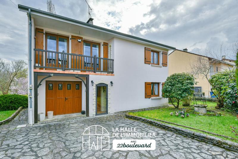 Pavillon - 130 m² - 6 pièces