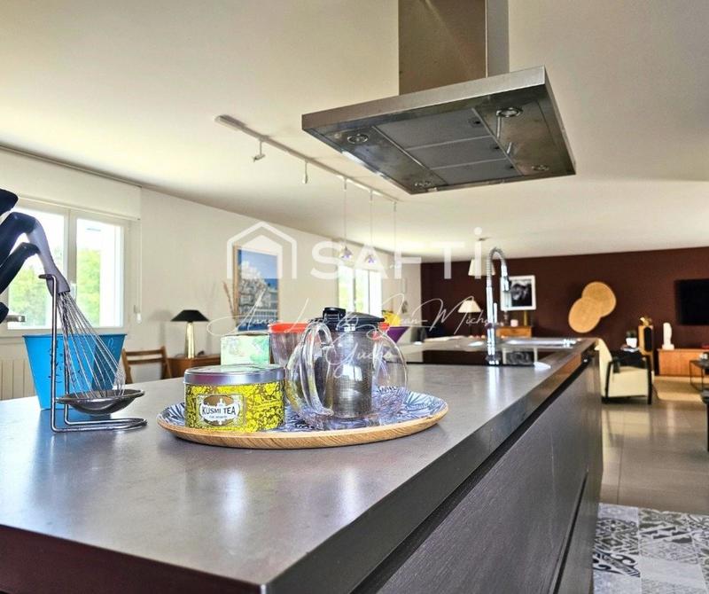 Appartement - 170 m² - 5 pièces