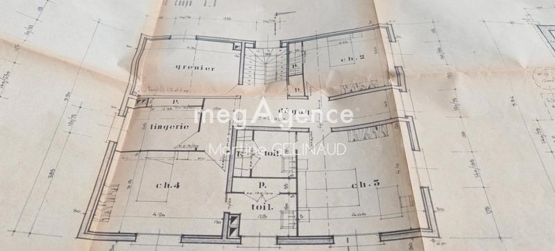 Maison - 171 m² - 8 pièces