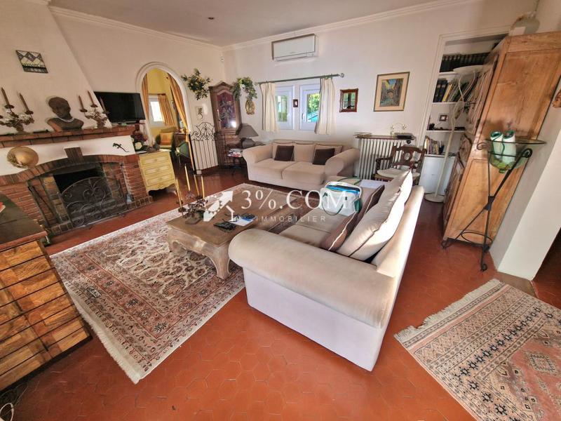 Mas - 138 m² - 6 pièces