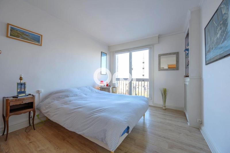 Appartement - 95 m² - 3 pièces