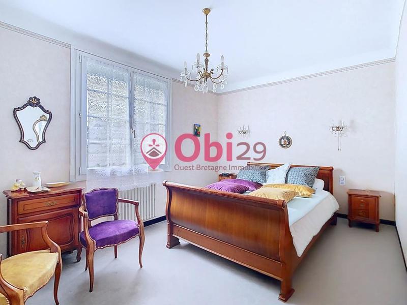 Demeure - 177 m² - 7 pièces