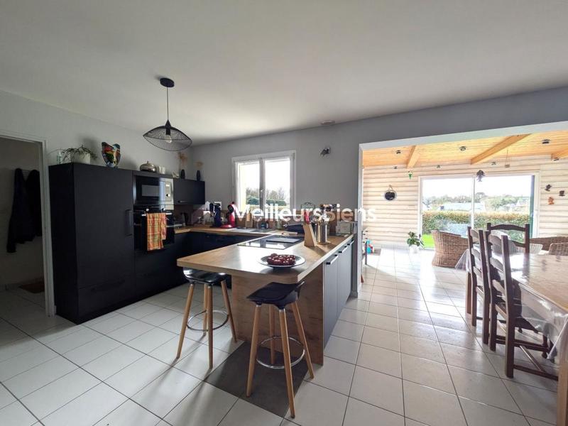 Maison - 127 m² - 7 pièces