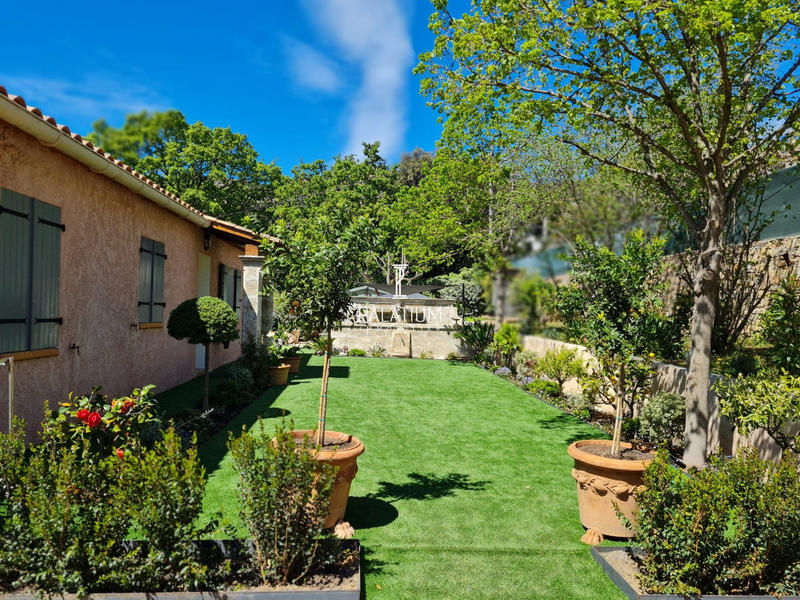 Villa - 150 m² - 6 pièces