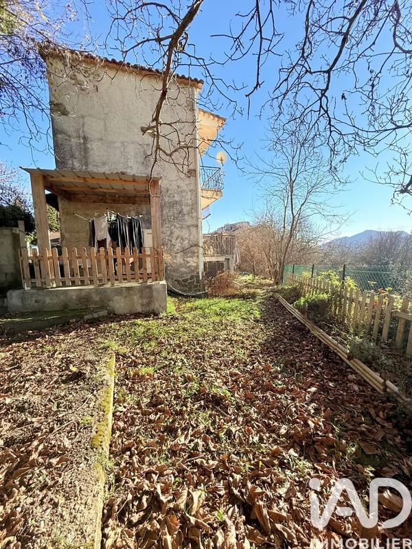 Appartement - 76 m² - 3 pièces