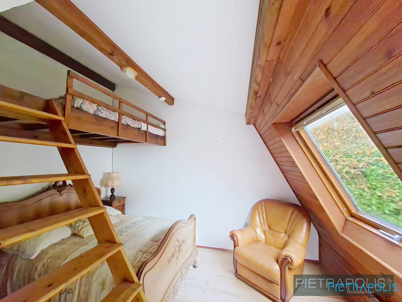 Maison - 143 m² - 6 pièces