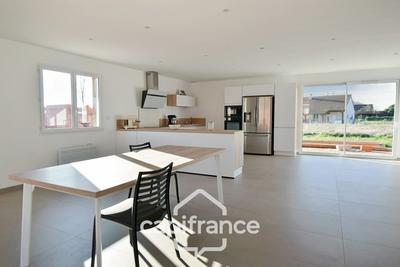 Maison - 127 m² - 4 pièces