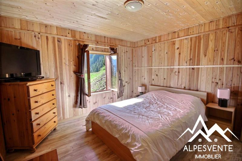 Châlet - 179 m² - 8 pièces