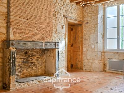 Propriété - 248 m² - 7 pièces