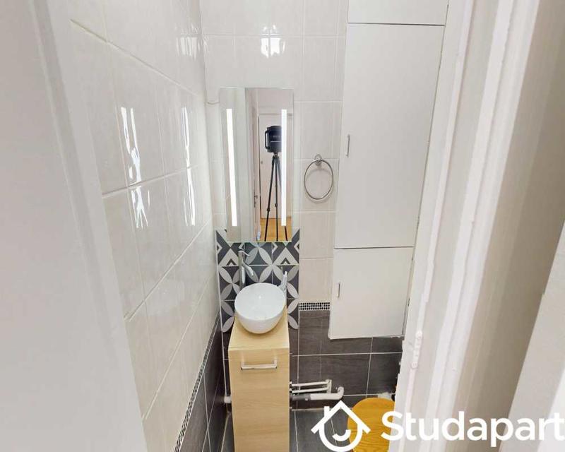 Chambre - 110 m² - 1 pièce