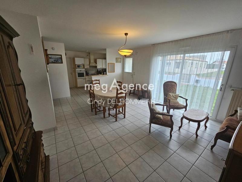 Maison traditionnelle - 74 m² - 4 pièces