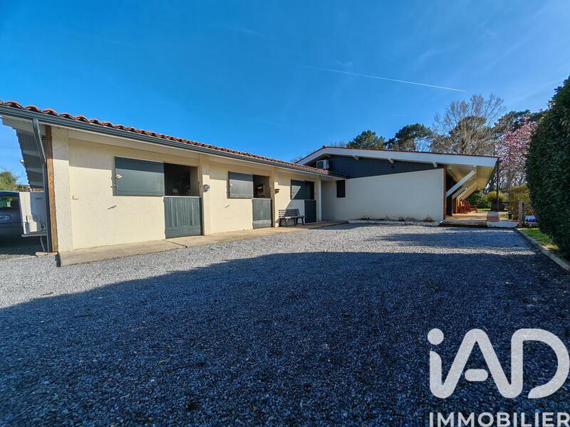 Maison - 118 m² - 5 pièces