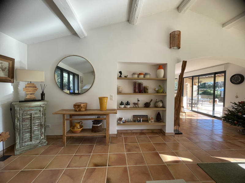 Maison - 200 m² - 7 pièces