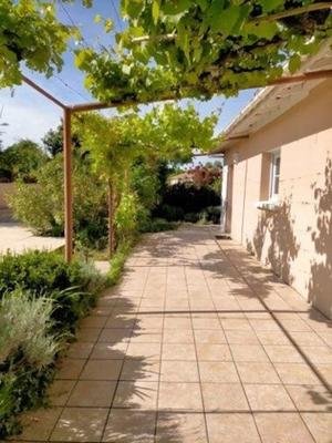 Maison - 205 m² - 9 pièces