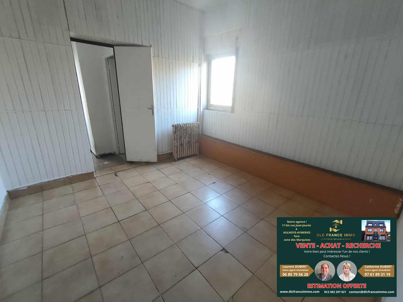 Maison - 250 m² - 8 pièces