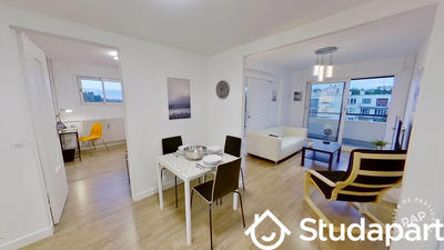 Chambre - 11 m² - 1 pièce