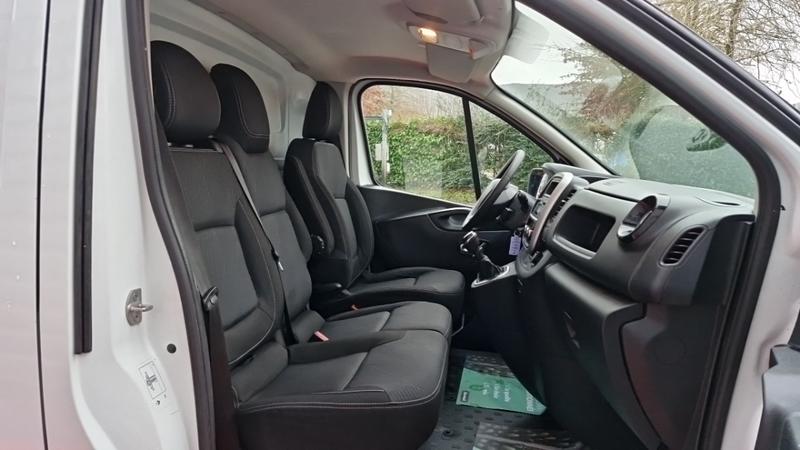 Renault Trafic Fourgon l1h1 1000 kg dci 95 e6 grand confort