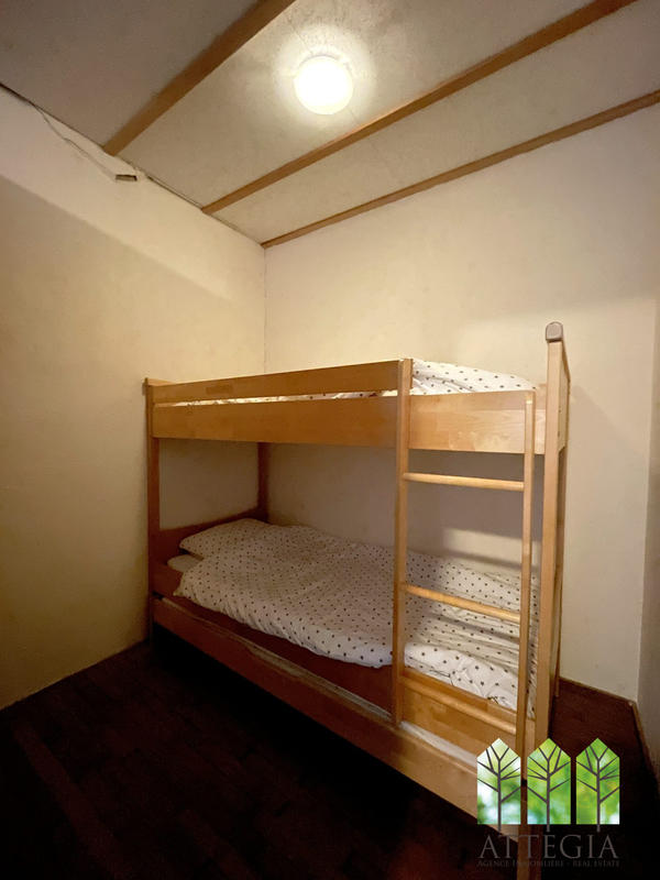 Maison ancienne - 395 m² - 11 pièces