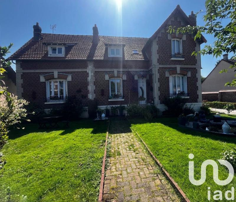 Maison - 168 m² - 8 pièces