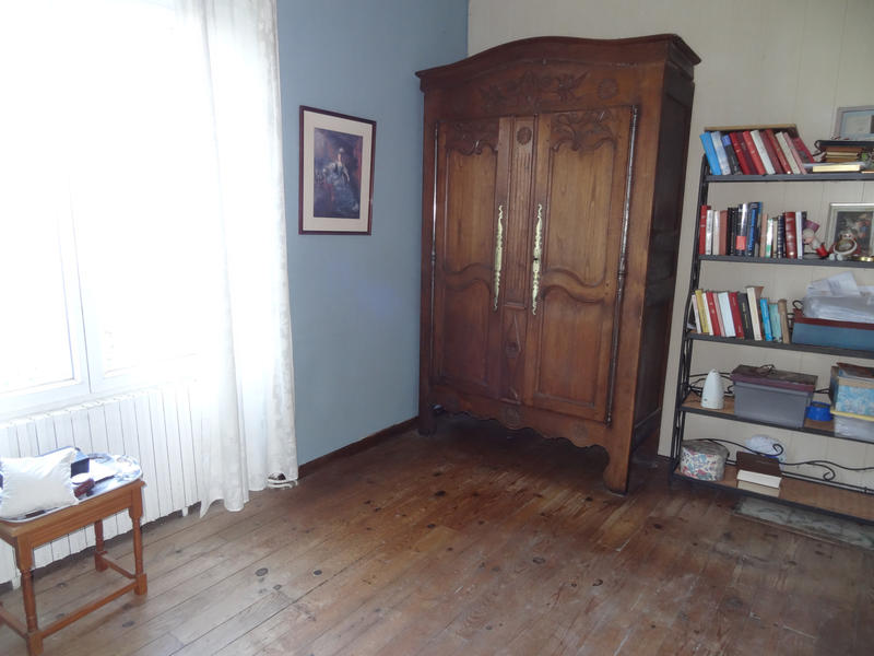 Maison - 96 m² - 4 pièces