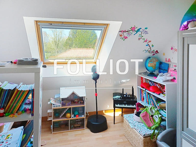 Maison - 111 m² - 7 pièces