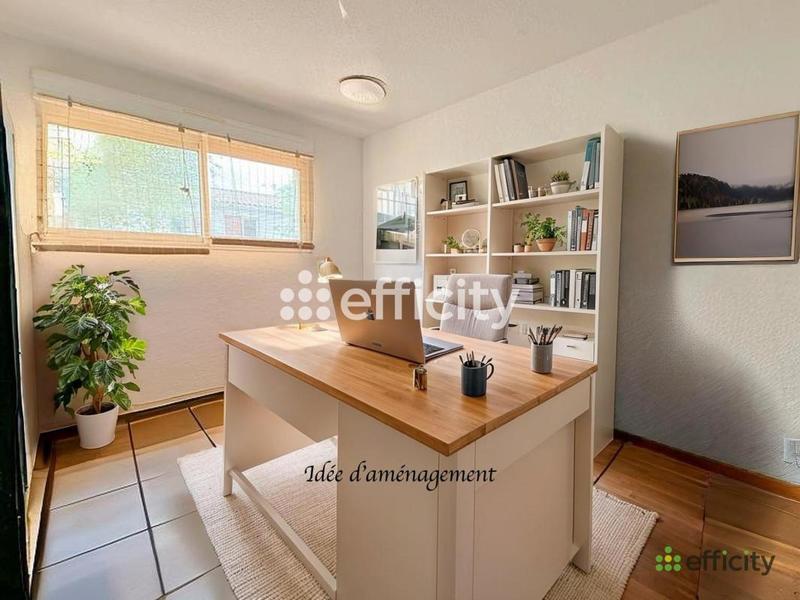 Maison - 96 m² - 5 pièces