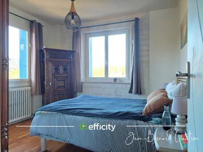 Maison de village - 103 m² - 5 pièces