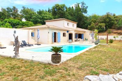 Villa - 140 m² - 5 pièces