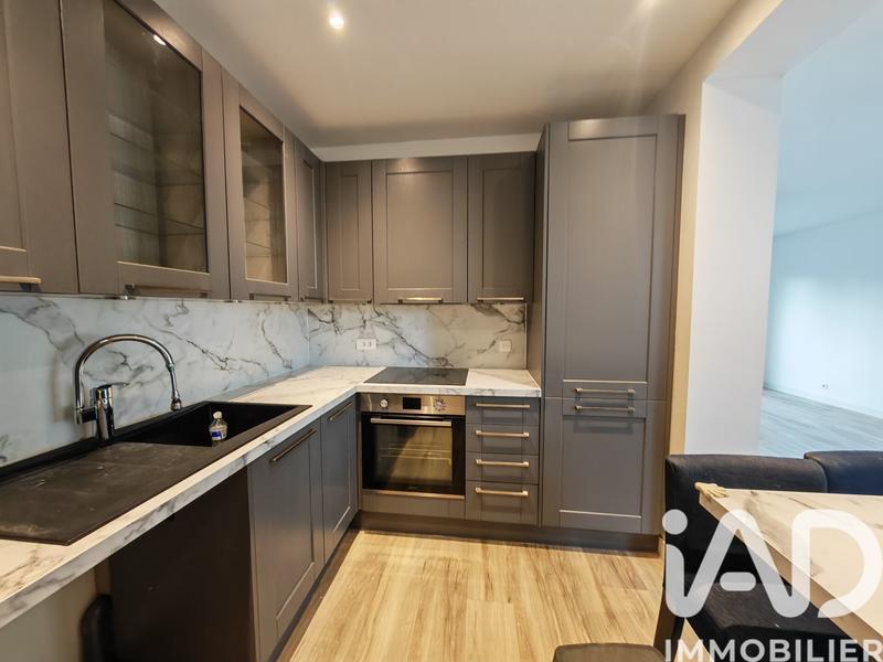 Maison - 74 m² - 4 pièces