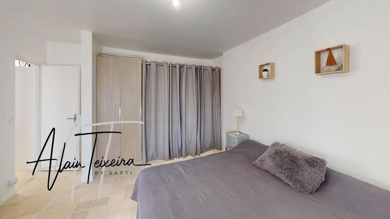 Maison - 142 m² - 5 pièces