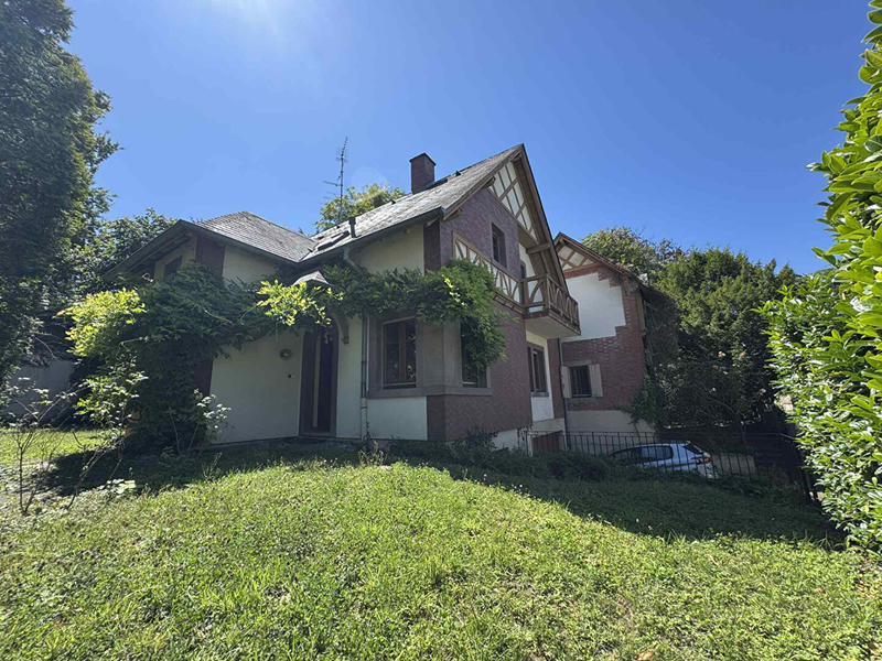 Maison - 193 m² - 7 pièces