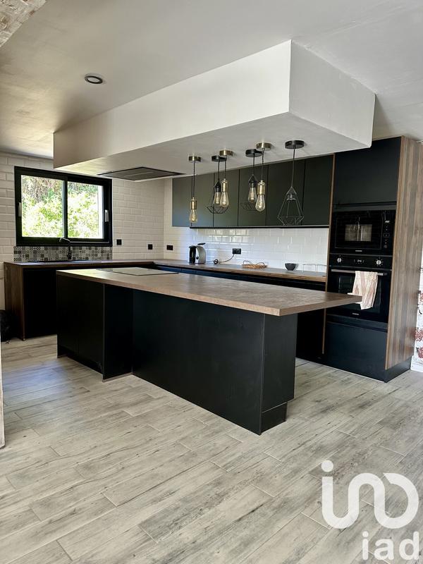 Maison - 131 m² - 6 pièces