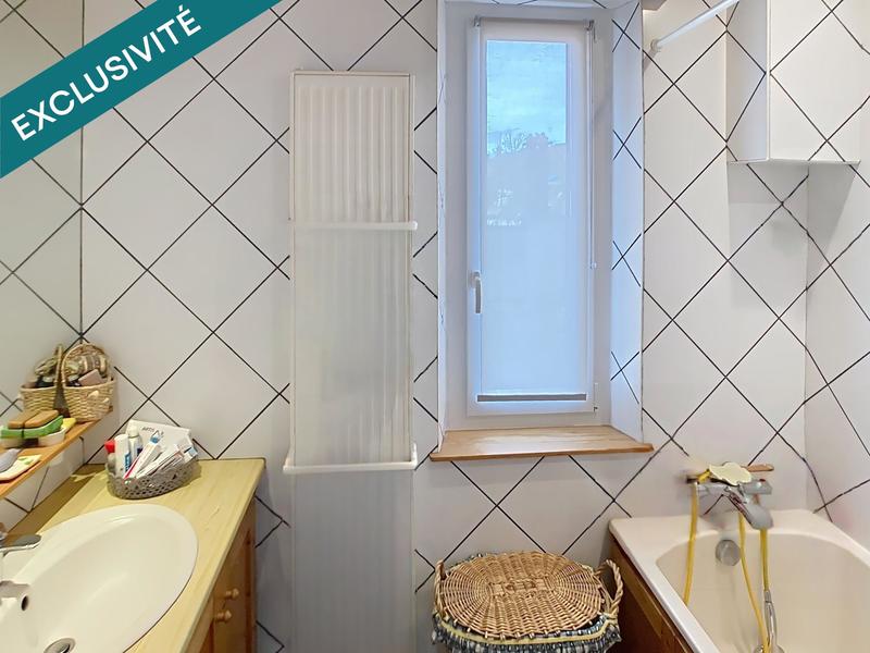 Appartement - 97 m² - 5 pièces