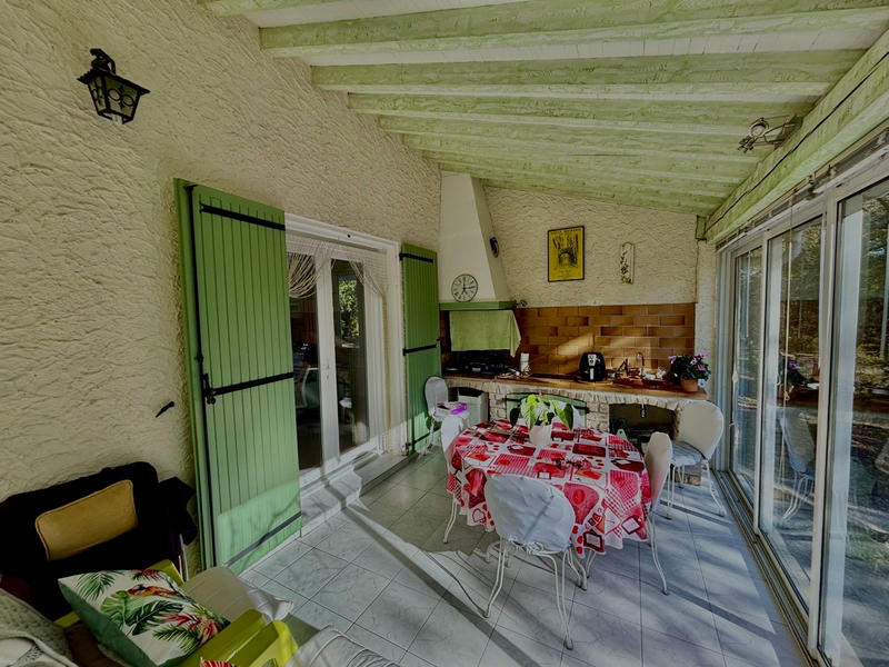 Villa - 150 m² - 5 pièces